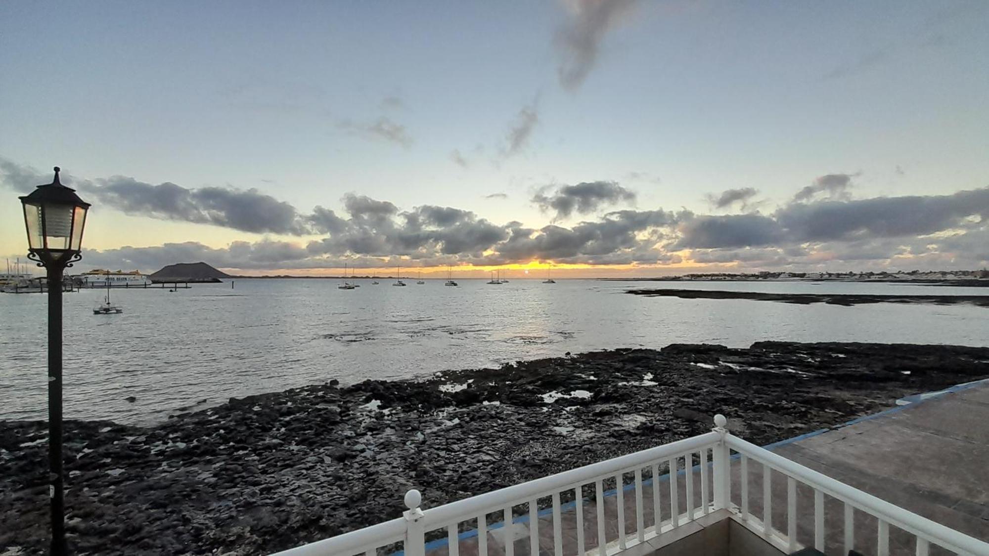 Sol Y Mar Apartment Corralejo Luaran gambar
